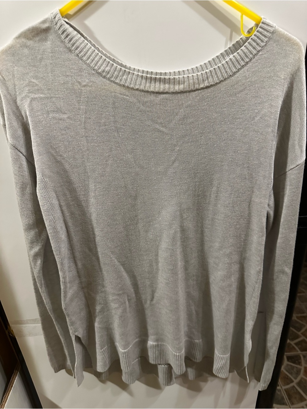 Lululemon Bhakti Life Sweater - Heathered Medium Grey - Fits Size 4 / 6